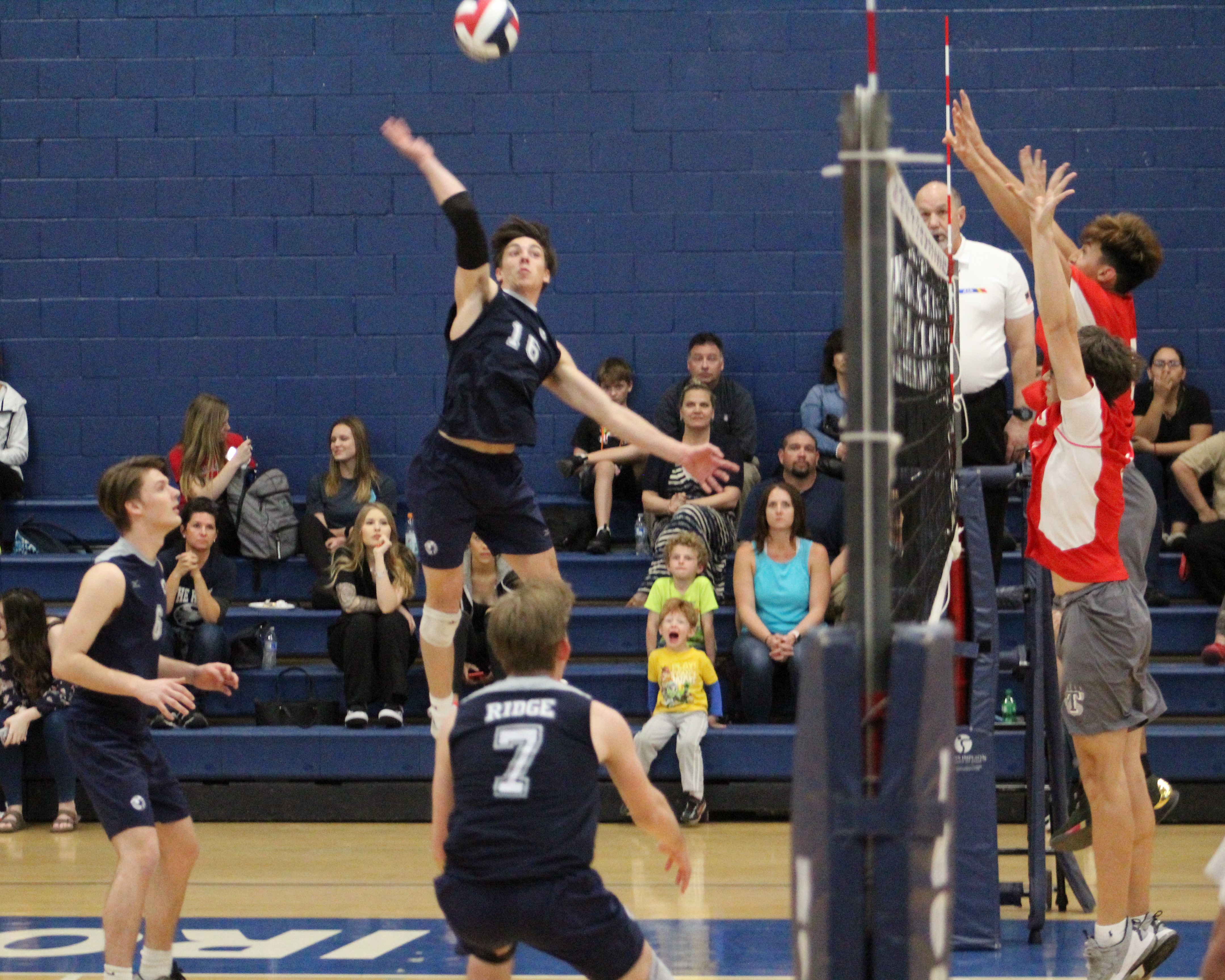 VOLLEYBALL Ironwood Ridge over Tucson, 30 AZPreps365